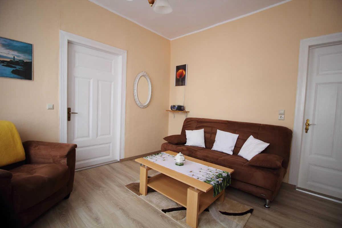 Ferienwohnung Thurk Sassnitz Exterior foto